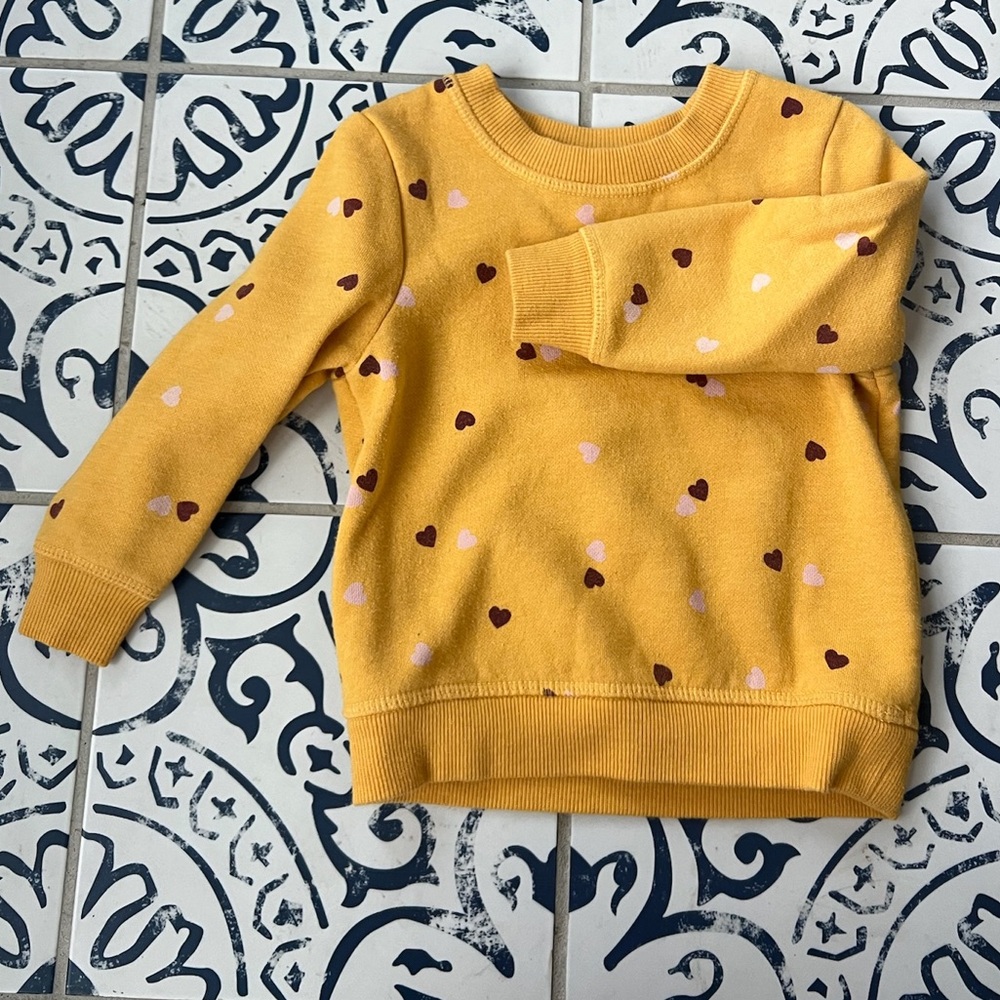 Yellow Crew Sweatshirt with Hearts 12M